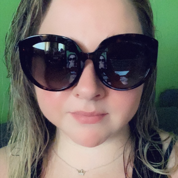 Jimmy Choo Sunglasses ! 🕶 - Picture 2 of 6